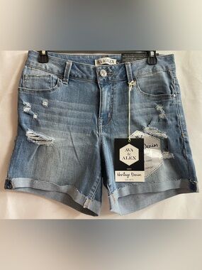 AVA & ALEX MISSY Heritage  Denim SHORTS Light Blue Size 10